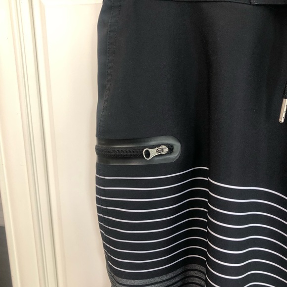 Bench men’s board shorts - Picture 10 of 14